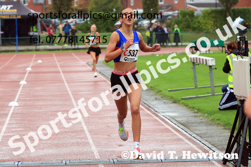 Girls Under-15s 2025 Northern Athletics Autumn Road Relays, Leigh, Lancashire. Photo: David T. Hewitson/Sports for All Pics